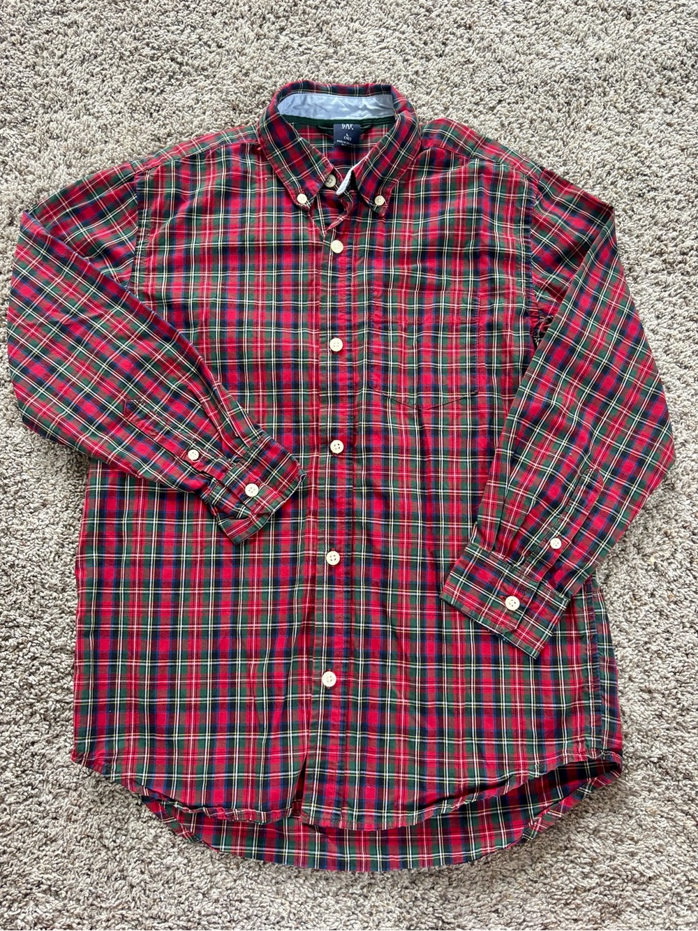 Boys Y2K Gap holiday ‘08 Red Plaid Button-Down Shirt - Classic Comfortable Style